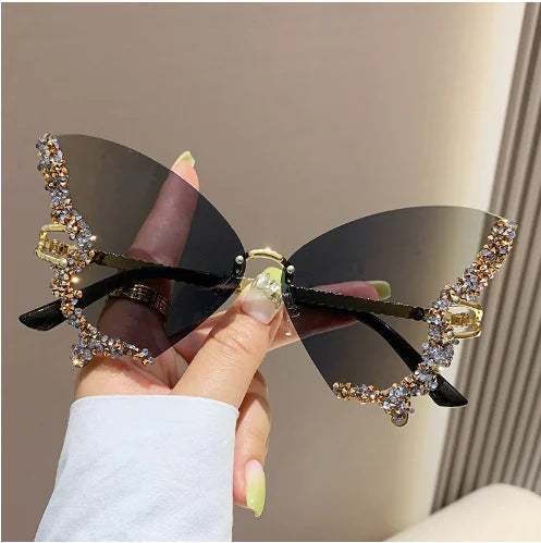 Load image into Gallery viewer, Diamond Butterfly Sunglasses
